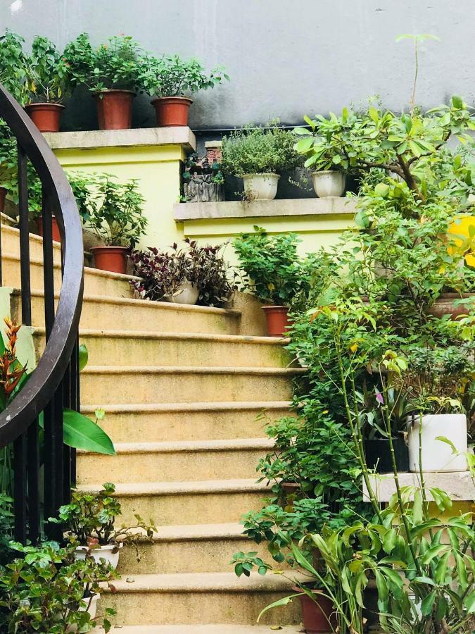 Alley Garden Homestay 하노이 외부 사진
